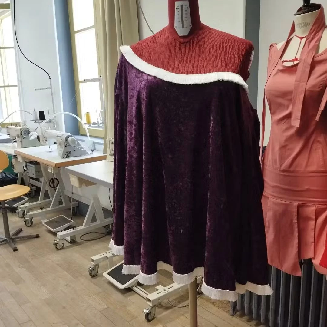 Tunique pane de velours et dentelle